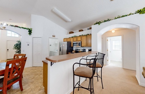 Lindfields House | Lovely home with a private pool, grill, washer/dryer, & AC - snowbird friendly