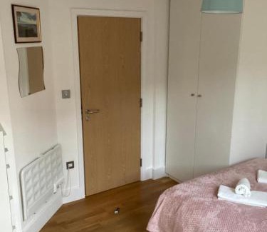 Euston House | Lovely Private Rooms in Euston, Central London