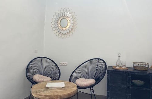 La Asomada Apartment | Lovely studio in original finca