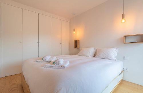 Santa Maria Maior Apartment | LovelyStay - Lisbon Home With Castle View
