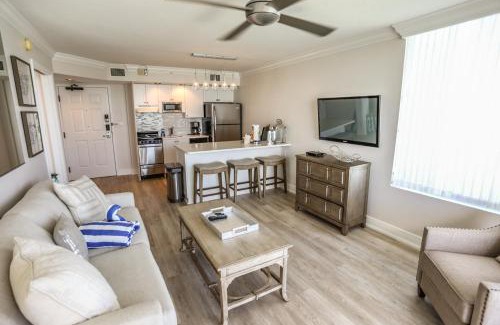 Fort Myers Beach Apartment | Lovers Key Resort 403