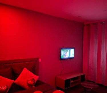 Fleury-Merogis Apartment | Lov’SPA 2