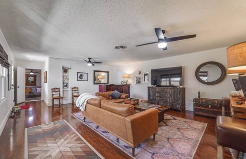 Tech Terrace Cottage | Lubbock Rental Home Near Texas Tech University!