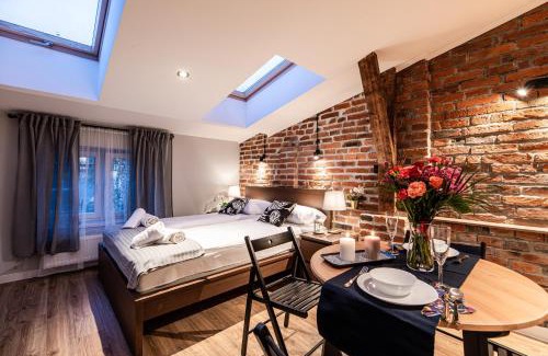 City Centre Apartment | Lubomirskiego 23 Residence - great location, 10 min to Main Square by foot, right next to Main Rail and Bus Station