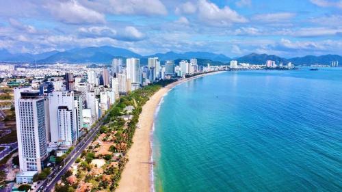 Son Tra Hotel | Lucia Beach Hotel