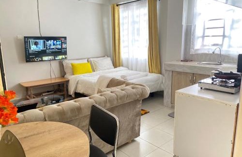 Nanyuki Bed & Breakfast | Lucky House