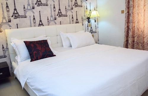 Maitama Hotel | Lukeville Suites
