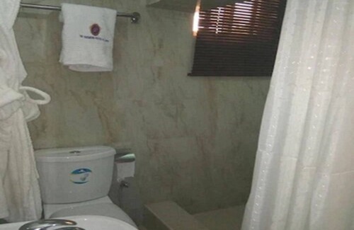 Maitama Hotel | Lukeville Suites