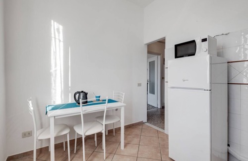 San Jacopino Apartment | Lulli Cozy Apartment with Balcony