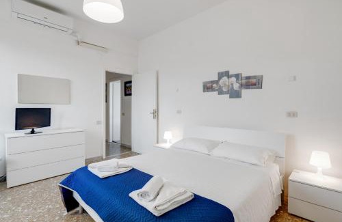 San Jacopino Apartment | Lulli Cozy Apartment with Balcony