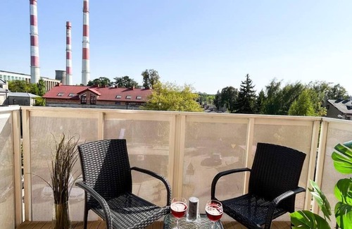 Lodz Apartment | Lumina spacious apart with balcony