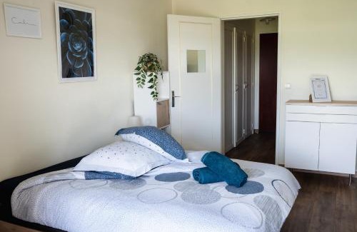 Greoux-les-Bains Apartment | Lumineux studio-Gréoux-les-Bains