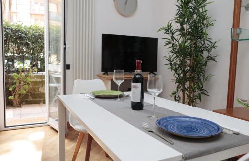 Quartiere XXVII Primavalle Apartment | Luminoso e accogliente appartamento con giardino - Battistini