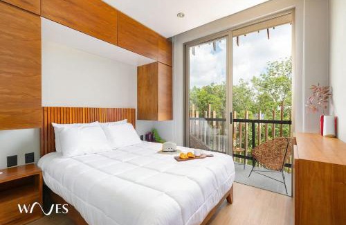 Zama House | Luminous 2 BR with Roof Pool Close to Hotel Zone by Waves Management