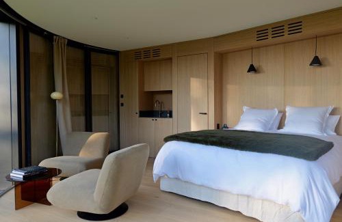 Pertuis Hotel | Lumipod - Haras de Castellane