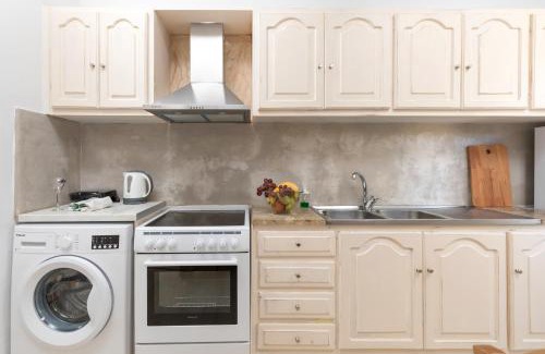 Nisaki Apartment | Luna Apartments Corfu