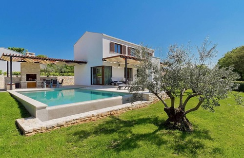 Sveti Petar u Sumi Villa | Luna Nera 112.1
