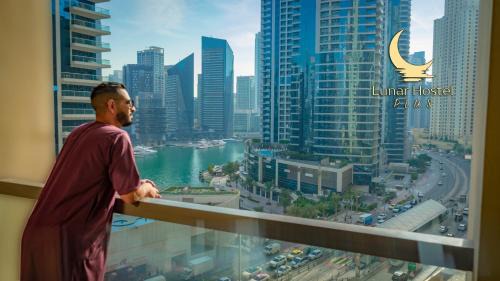Dubai Marina Hostel | Lunar Hostel Plus