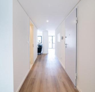 Santo Amaro Apartment | Lusíadas 53 4ºE - Beautiful River View