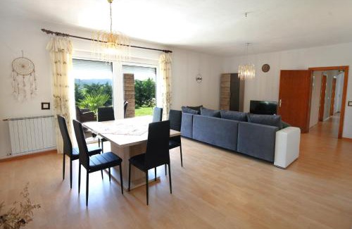 Dragonja Apartment | Lush Garden Hideaway FAMA near Portoroz