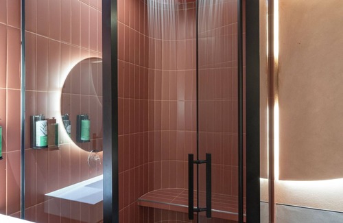 Agua Branca Hotel | Lush Motel Lapa
