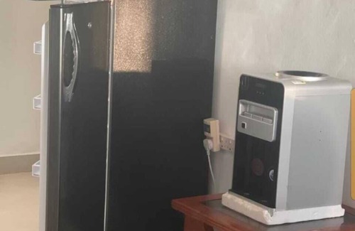 Mombasa Apartment | Lux Suites Mkomani Beachfront Apartment