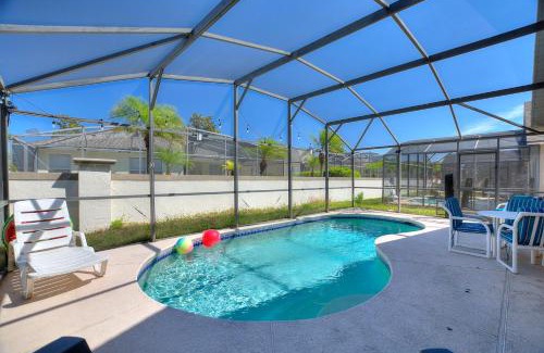 Haines City House | Luxe 3BR 2BA Oasis with Pool & Designer Touches, Disneyland, Legoland