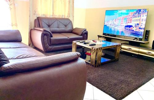 Yaounde Apartment | Luxe Aparts Yaoundé
