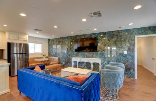 Las Vegas House | Luxe Las Vegas Casita with Patio about 6 Mi to Strip!