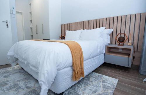 Gaborone Apartment | Luxe Lumiere @ The Habitat Alpha