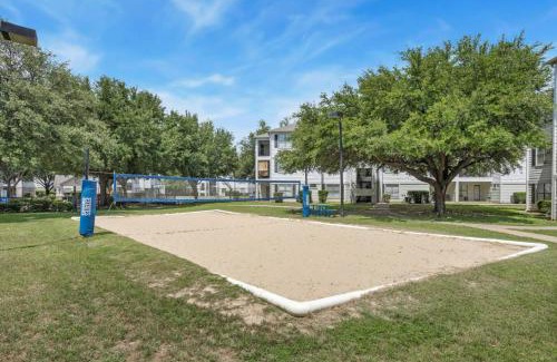 Pleasant Valley Apartment | Luxe Oasis near downtown, pool, free parking