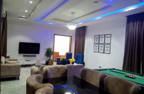Ajah Apartment | Luxe Stays