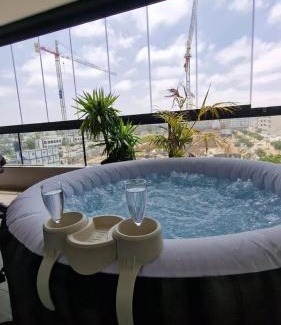 Ain Diab House | luxe Studio avec jacuzzi
