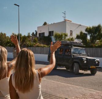 San Antonio Bay Villa | Luxe villa met privézwembad & zeezicht - Villa Luna