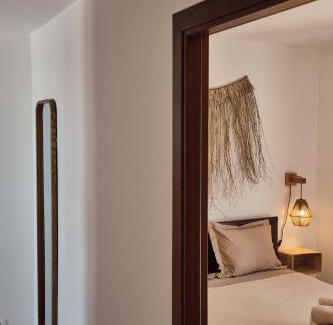San Antonio Bay Villa | Luxe villa met privézwembad & zeezicht - Villa Luna