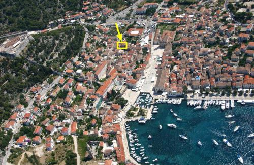 Hvar Old Town Apartment | LUXOR Hvar - Main Square Apartments