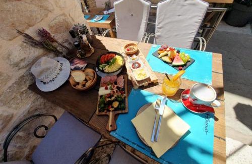Hvar Old Town Apartment | LUXOR Hvar - Main Square Apartments