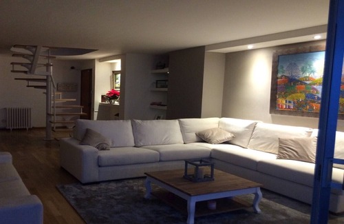 Sant Andreu de Llavaneres Apartment | Luxury top floor flat overlooking marina