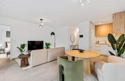 Gasperich Apartment | Luxurious 1-BR Apt in Gasperich, Luxembourg