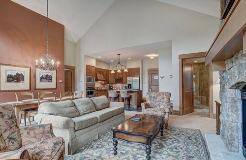 River Run Condo | Luxurious 2 Br In River Run Village With Ski In Ski Out- No Cleaning Fee 2 Bedroom Condo by RedAwning