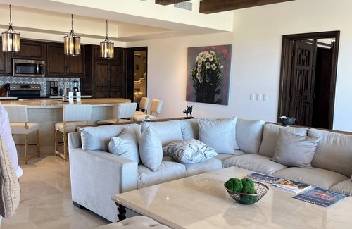 Los Cabos Resort | Luxurious 5 star resort!