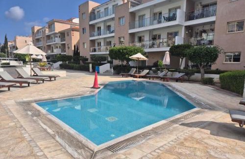 Universal Apartment | Luxurious Five Star Amenities