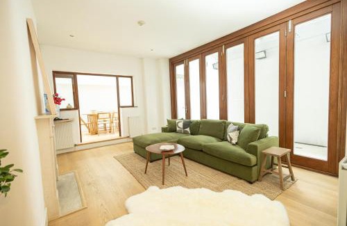 Queen's Gate Apartment | Luxurious Flat in The Heart of Kensington