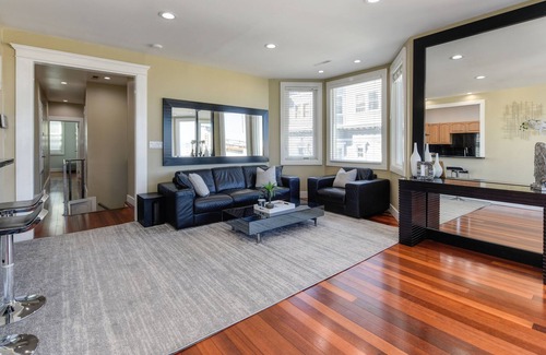 Nob Hill House | Luxurious & Modern Nob Hill Flat, Amazing Bay Views