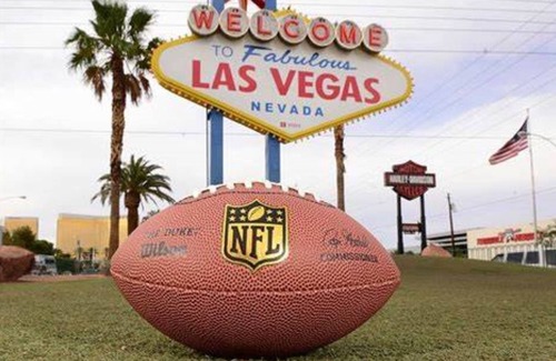 Las Vegas Apartment | Luxury 1 bedroom suite on the Strip for 4 people during the SUPERBOWL Las Vegas