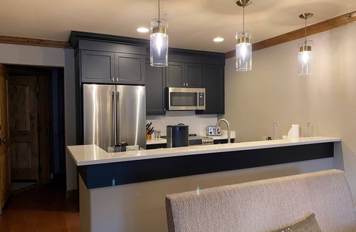 Vail Apartment | Luxury 2B Residence at The Sebastian - Vail's Best!