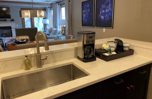 Vail Apartment | Luxury 2B Residence at The Sebastian - Vail's Best!