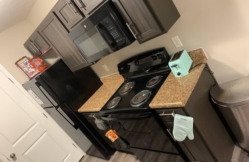 Westerville Apartment | Luxury 2BD, 2BA w/free parking on site.