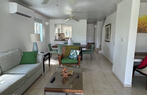 Gros Islet House | LUXURY 2Bedroom Villa Pool Golf view walk to Beach