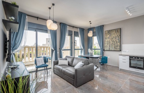 Mahane Israel Apartment | Luxury 2BR with Nice View - Next King David Hotel